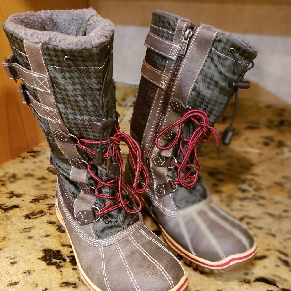 Pajar Women's Boots size 10